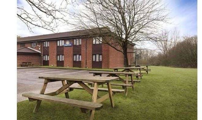 Days inn by wyndham bridgend cardiff m4