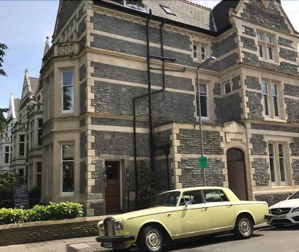 Cathedral 73 Hotel & Restaurant Image