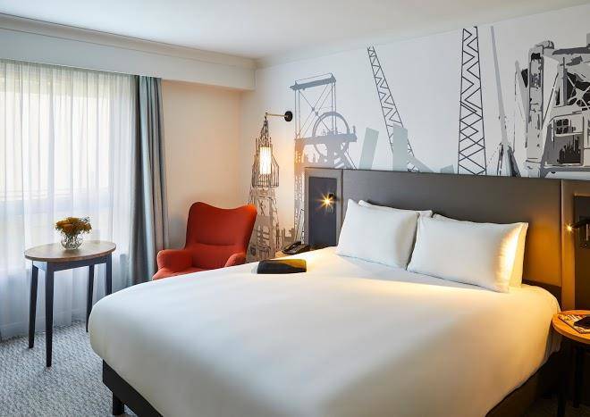 Mercure Cardiff North Hotel Image