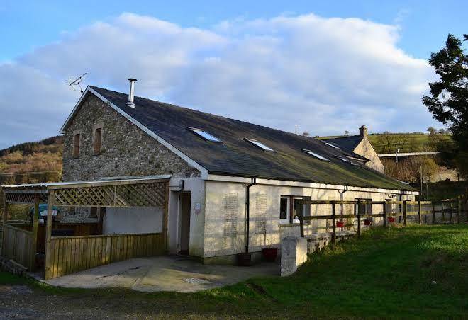 Gilfach wen barn