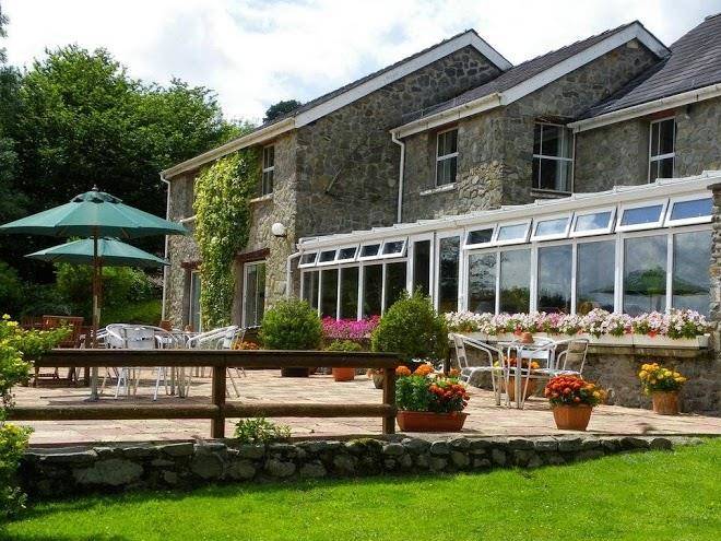 Llanerchindda farm