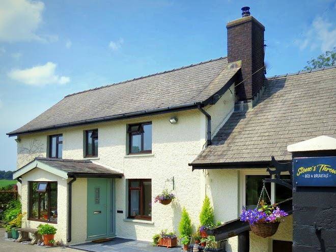 Stones throw b&b