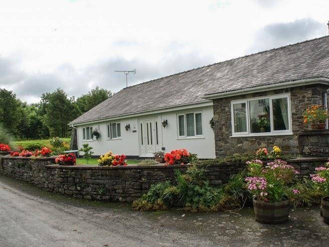 Nine oaks angling and holiday centre