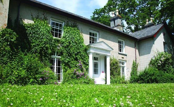 Plas dolau country estate
