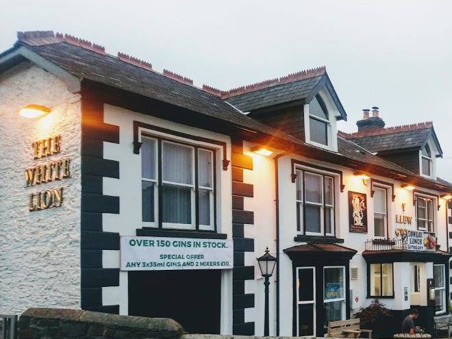 White lion hotel