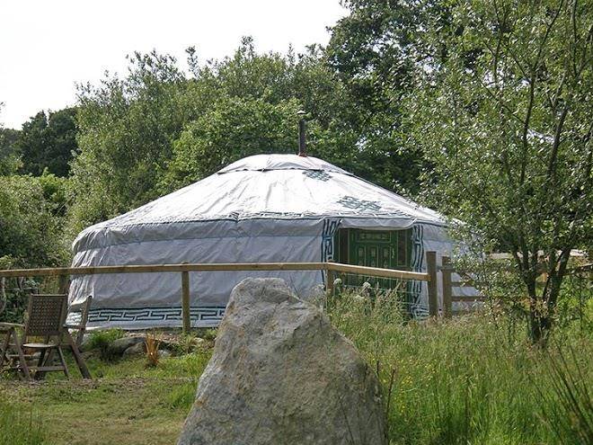 Cae wennol yurts