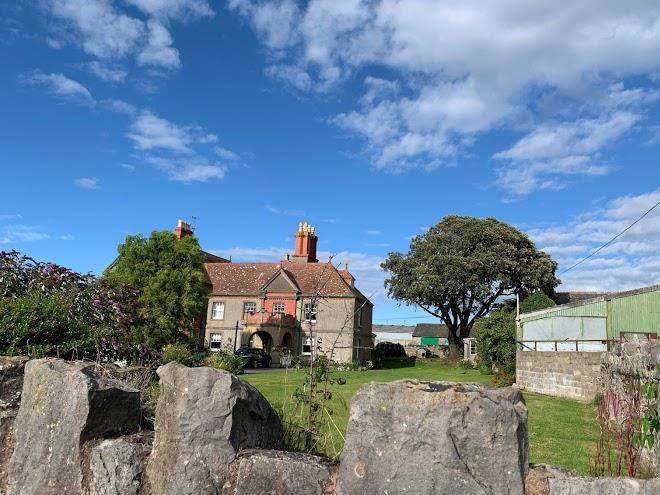 Dinarth hall