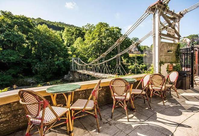 Chainbridge hotel