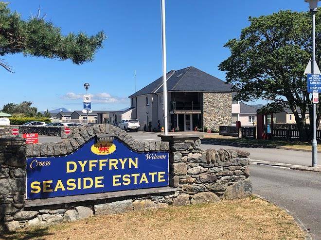 Dyffryn Seaside Estate Image