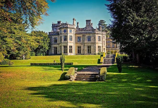 Pale hall hotel & restaurant