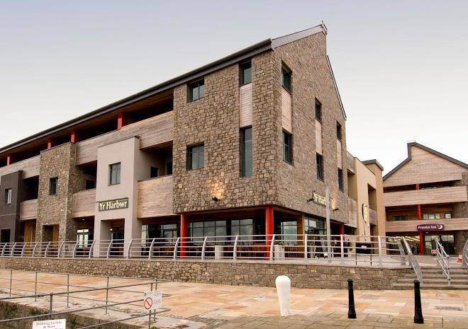 Premier inn caernarfon hotel