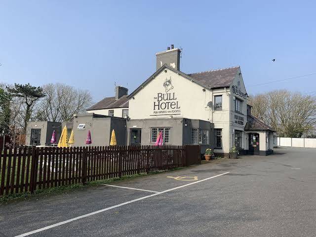 Bull hotel