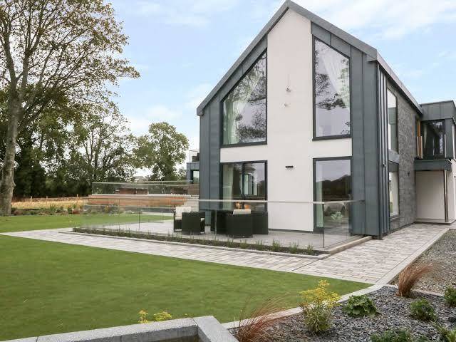 Dafarn newydd