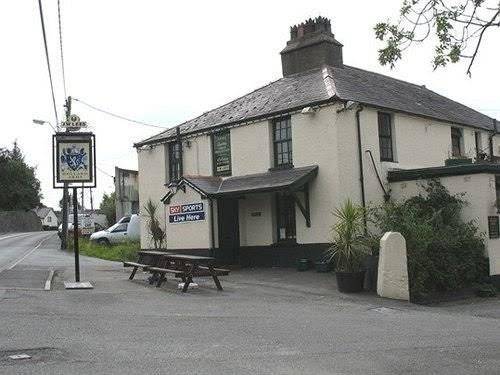 Holland arms hotel