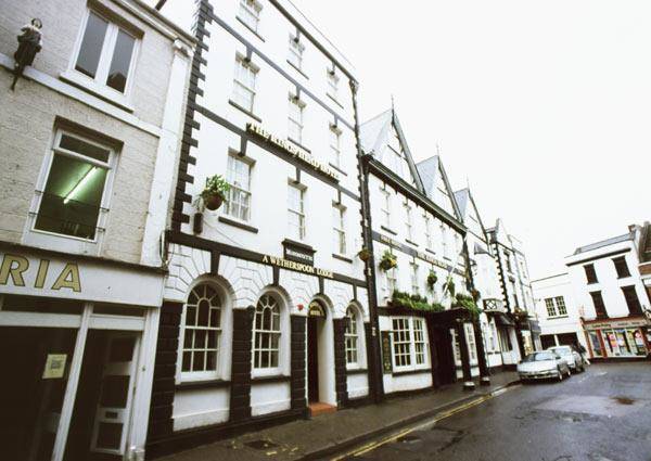 The kings head hotel jd wetherspoon
