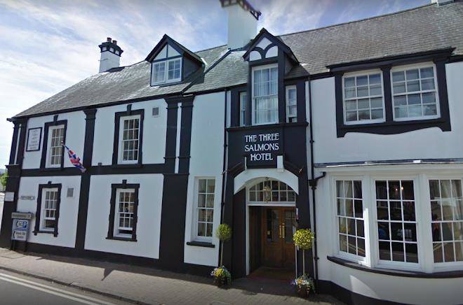 Three salmons hotel
