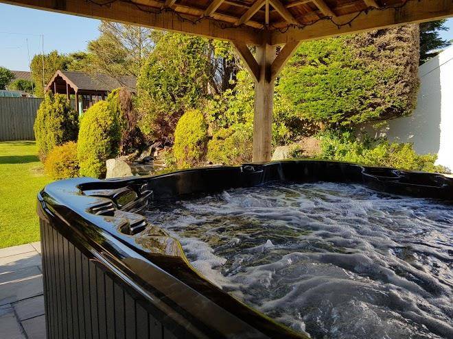 24 the elms luxury holiday let with hot tub
