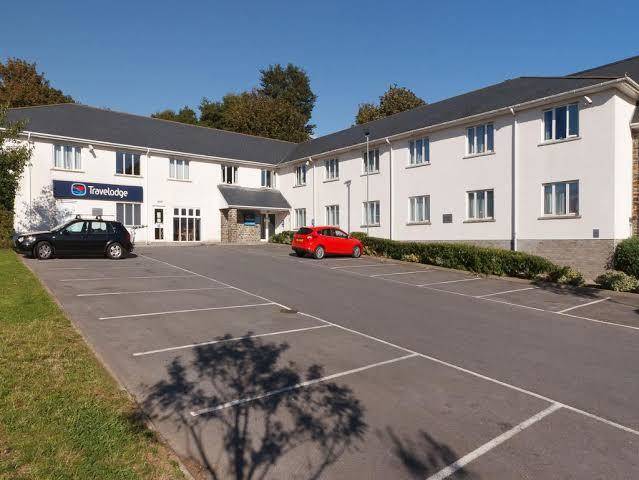 Travelodge pembroke dock