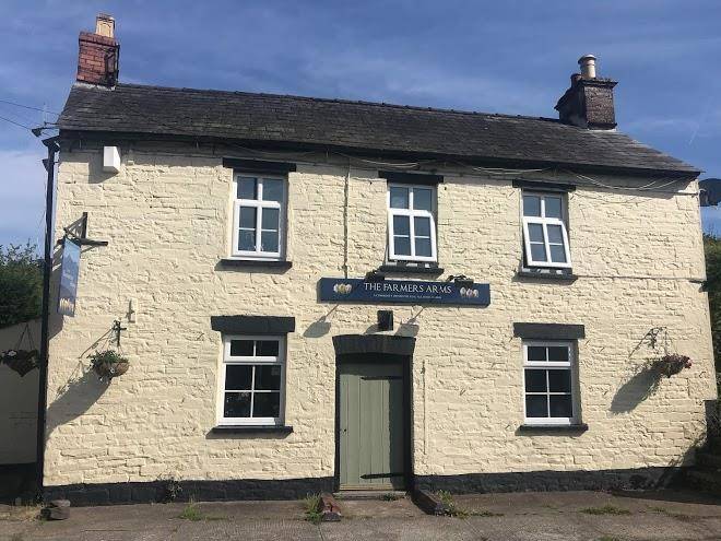 Farmers arms