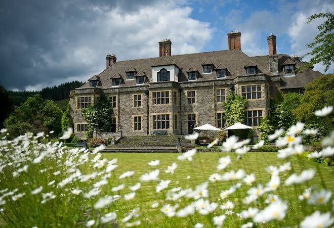 Llangoed hall hotel