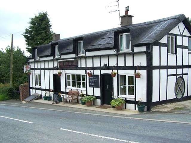 Mid wales inn & restaurant