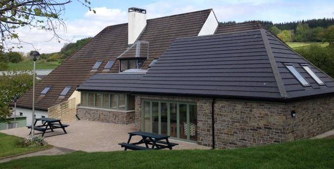 Neuadd henllan