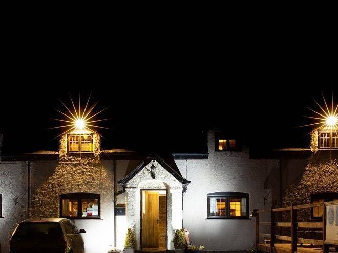 The dolfor inn