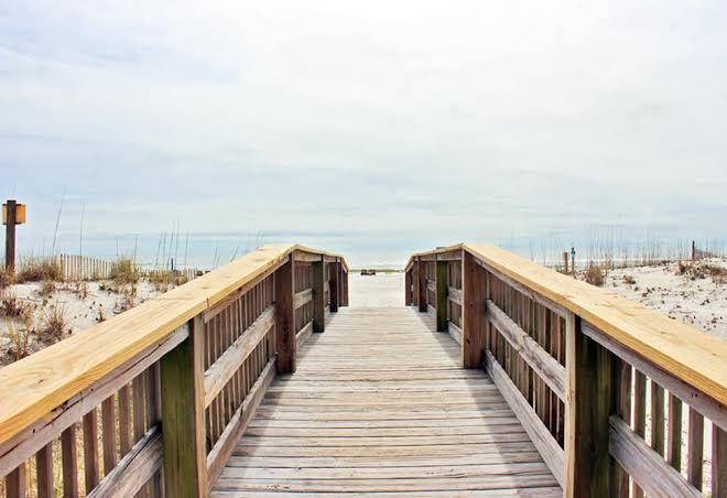 Island Sunrise By Youngs Sun Coast Image