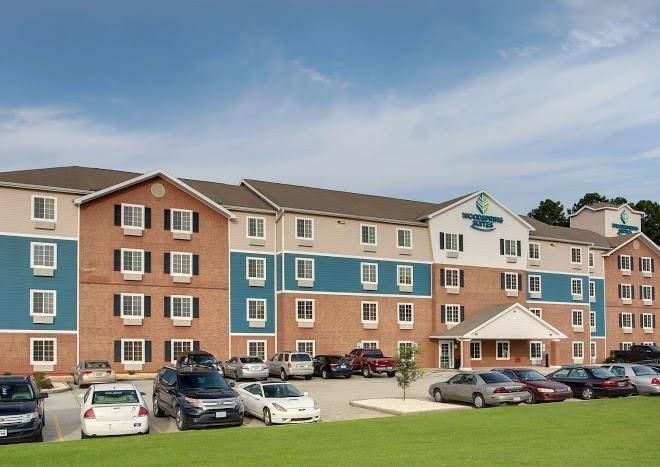 Woodspring suites mobile daphne