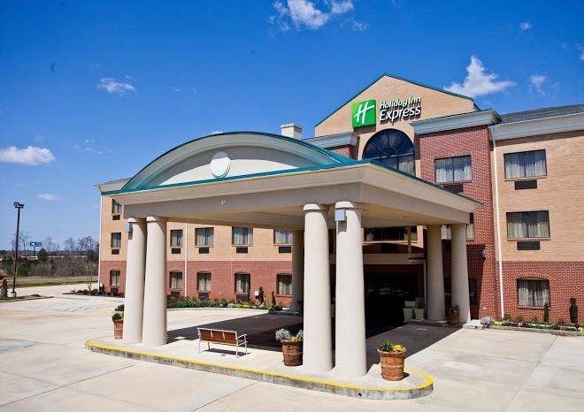 Holiday inn express clanton