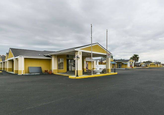 Motel 6 enterprise al