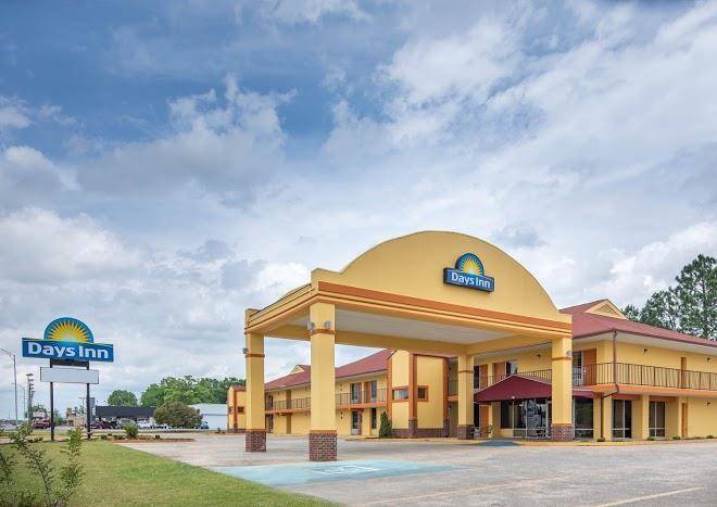 Days inn by wyndham muscle shoals