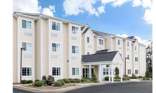Microtel inn & suites by wyndham ozark