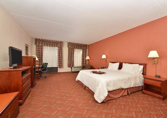 Hampton inn selma