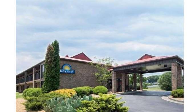 Days inn by wyndham fort payne
