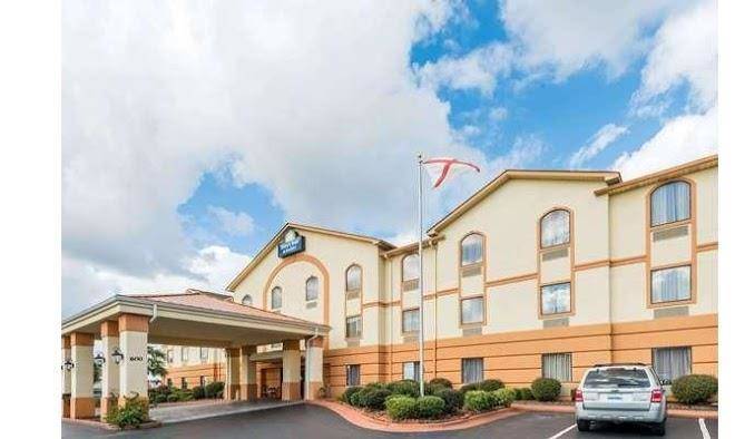Days Inn & Suites By Wyndham Prattville Montgomery Image