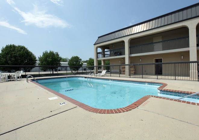 Americas best value inn & suites scottsboro