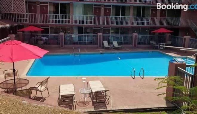 Budgetel inn and suites