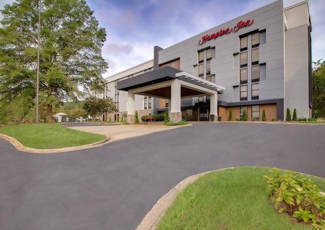 Hampton inn birmingham colonnade 280