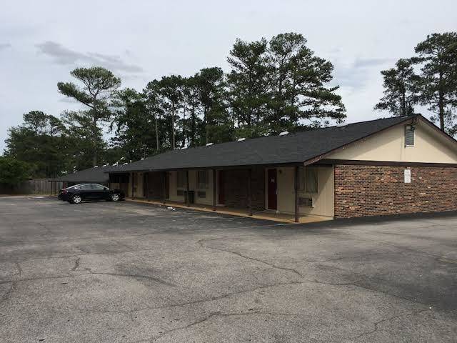 Florence Inn & Suites Image