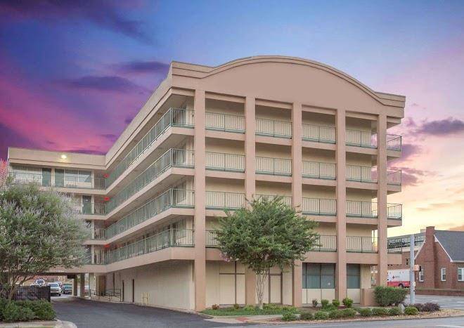 Great american hotel