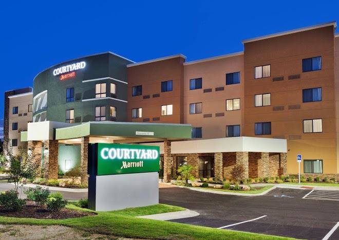 Courtyard by marriott auburn