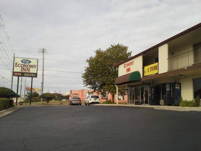 Economy Inn Image