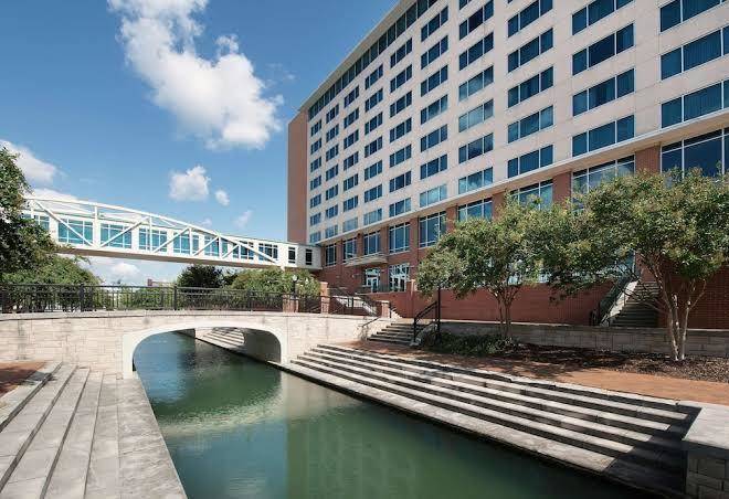 Embassy suites by hilton huntsville hotel & spa