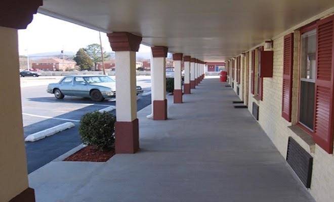 Shelby motel