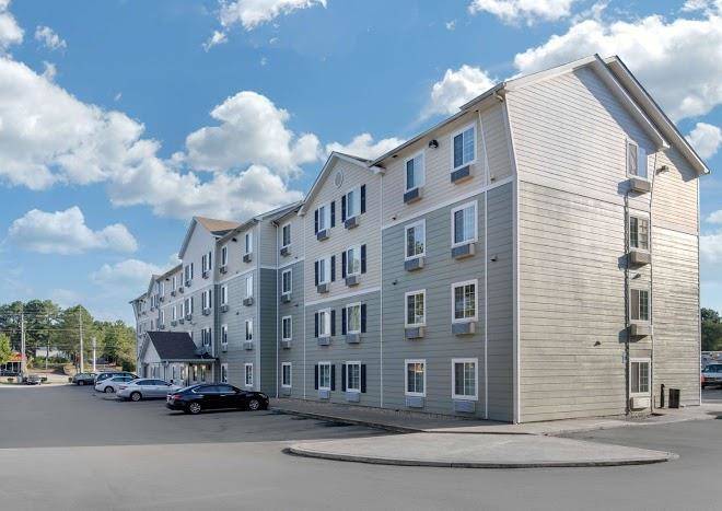 Suburban extended stay hotel huntsville university area