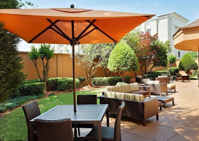 Courtyard by marriott mobile