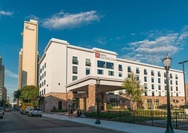 Hilton garden inn mobile downtown