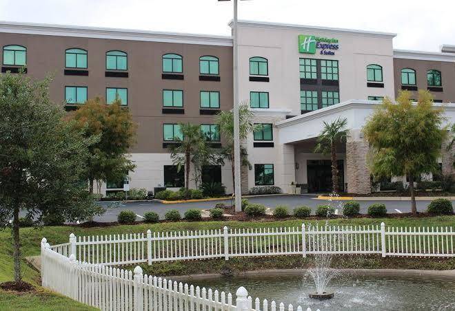 Holiday inn express & suites mobile west i 10