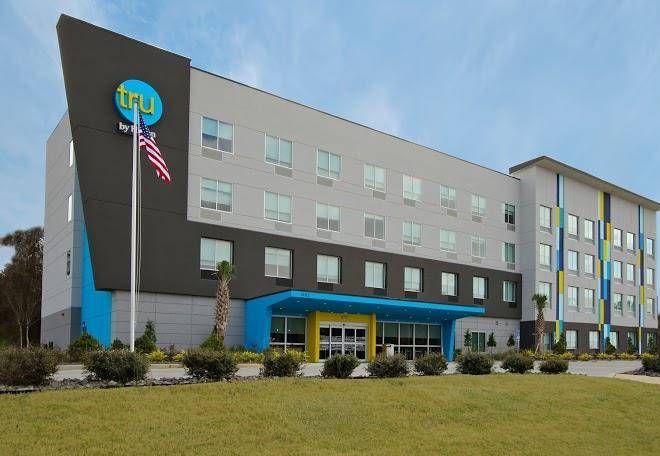 Tru by hilton mobile